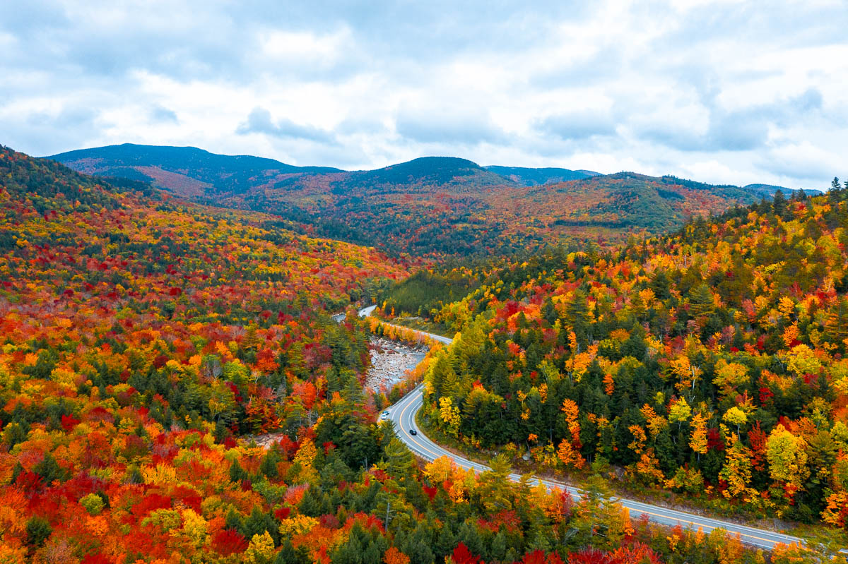 Drone photo of Kancamagus Highway in the fall