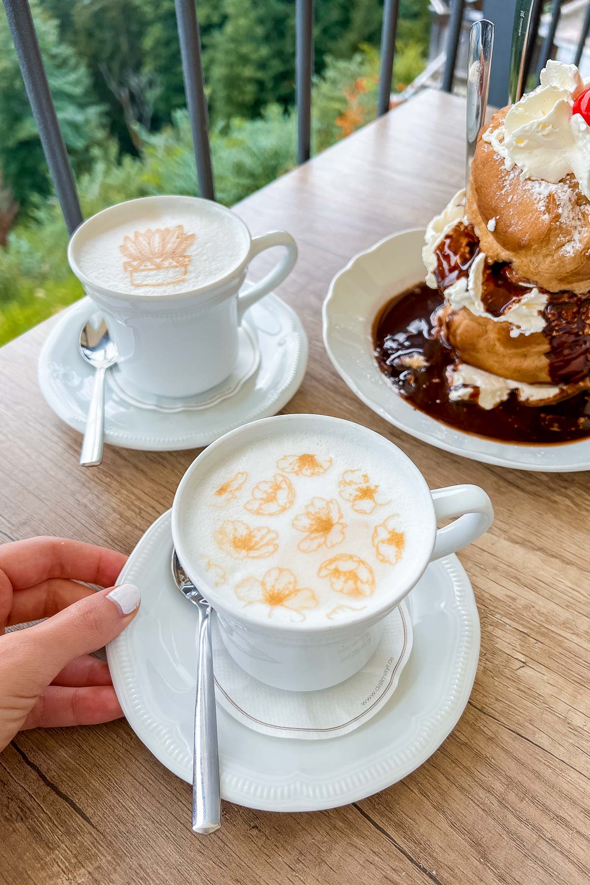 Coffee and cake at Restaurant Café Graflhöhe Windbeutelbaron, Berchtesgaden