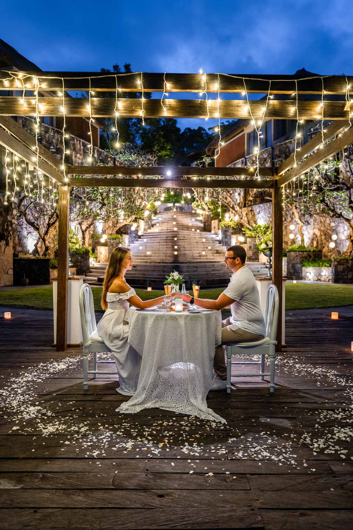 Couple on a Romantic dinner at Alun Alun at Kamandalu Ubud