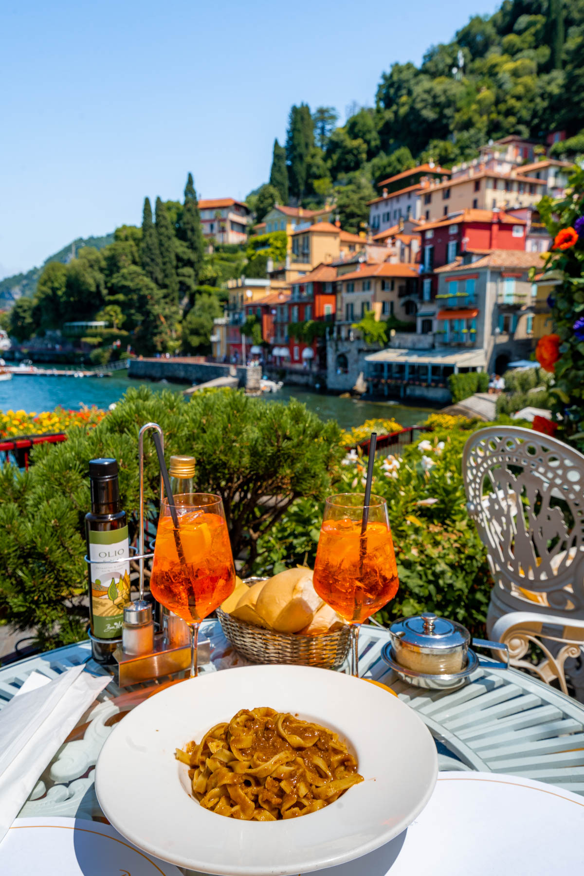 Lunch at Bar Il Molo Varenna, Lake Como