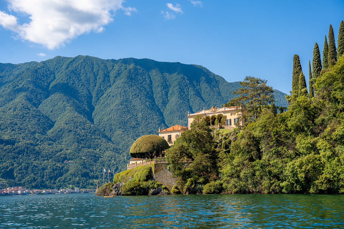 View of Villa del Balbianello, Lake Como from the water