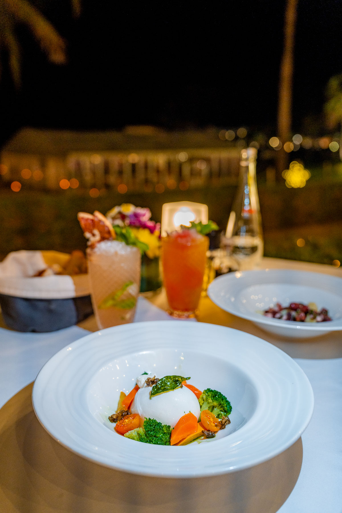 Dinner at Capri Court at Shangri-La Barr Al Jissah