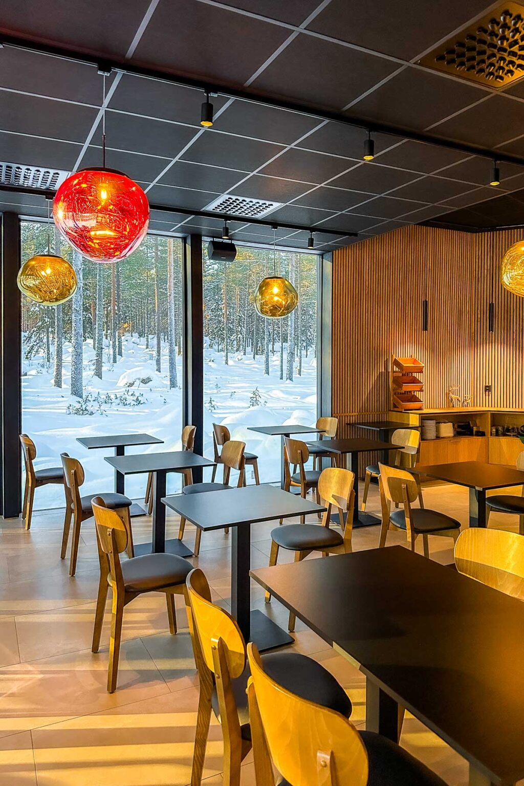 Hotel Review: Invisible Forest Lodge (Lapland, Finland)
